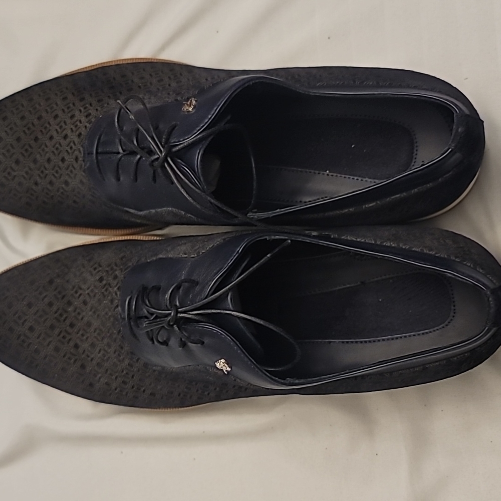 SR shoes